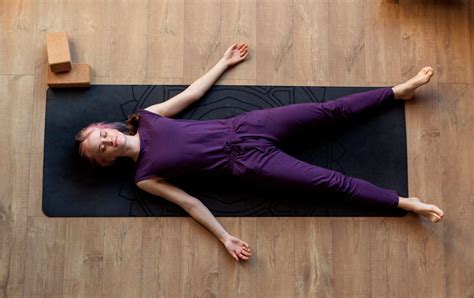 Ultimate Guide To Corpse Pose — Savasana Yoga Practice