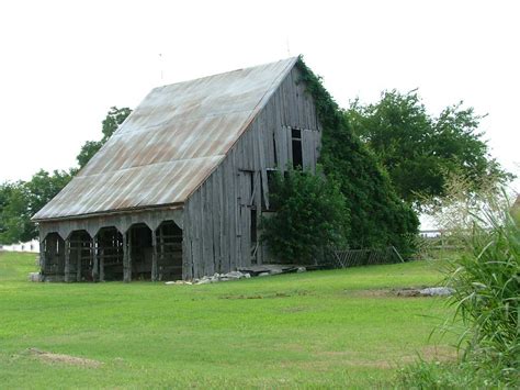 45 Old Barn Siding Wallpaper Wallpapersafari