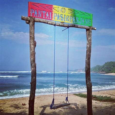 Rombongan keluarga menikmati tempat wisata istana pasir temiang tersebut. Tiket Masuk Istana Pasir Cilegon - 40+ Tempat Wisata di ...