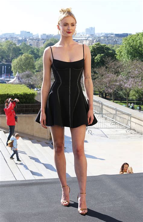 Sophie Turners Leggy Minidress Gold Heels At ‘dark Phoenix Event