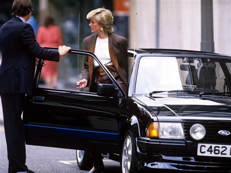princess diana s unique 1985 black ford escort expected to sell for £100 000 the independent