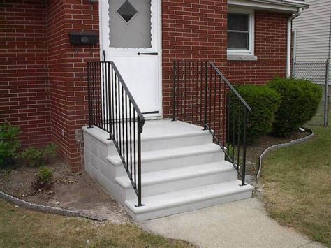 Henry manning, a london carpenter, built prefab homes are dwellings built either fully or partially in a factory. Precast Concrete Outside Steps | Concrete front steps ...