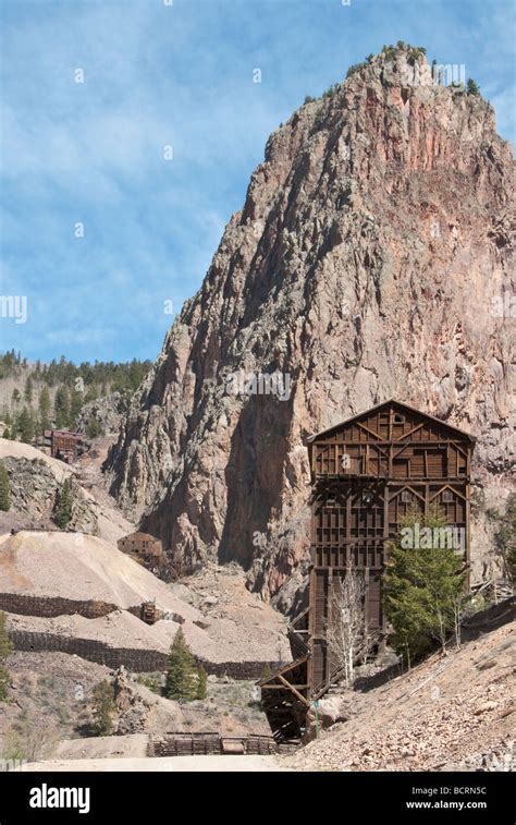 Old Mining Structures Hi Res Stock Photography And Images Alamy