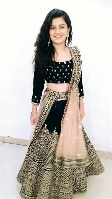 Pin By Itsmeduashi On Avneet Kaur Indian Outfits Lehenga Indian Fashion Indian Outfits