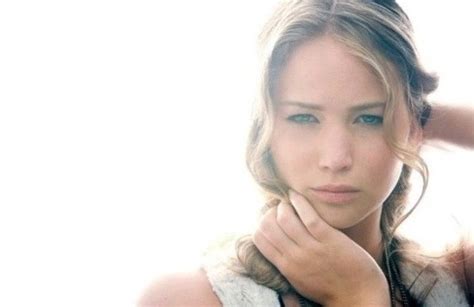 Jennifer Lawrence Cast In The Hunger Games Babe Walker