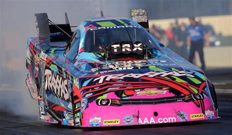Courtney Force In The 2015 Traxxas Funny Car Nhra Racing Nhra Drag