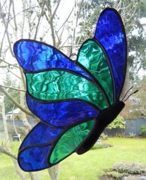 35 Dreamy Diy Ideas With Butterflies Stained Glass Butterfly Stained Glass Flowers Stained