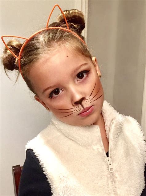 Simple Halloween Makeup For Kids That Theyll Love The Cheerful Spirit