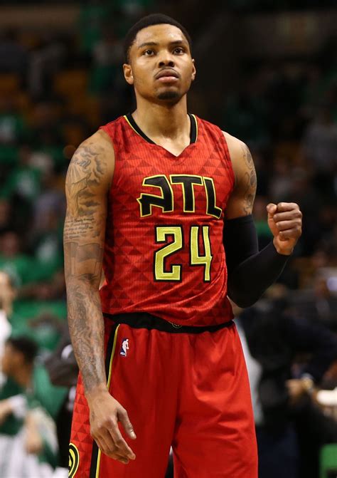 Bazemore has started the last 16 games for the warriors and has helped elevate golden state on the defensive end. Hawks Re-Sign Kent Bazemore | Hoops Rumors