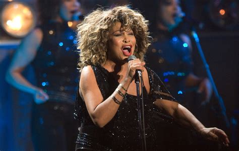 Tina Turner Inducted Into Rock And Roll Hall Of Fame As Her Christina
