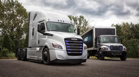 Daimler Adds Electric Truck Models In Race With Tesla Vw Trucking