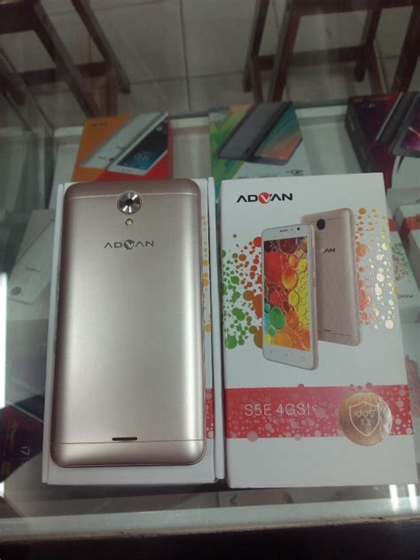 Pasti bagi kalian yang baru berkecimpung dengan dunia oprek atau modifikasi hp pasti tidak akan percaya jika advan s5e nxt bisa memiliki tampilan layaknya xiaomi. Merek HP Baru: Casing Hp Advan S5e 4gs