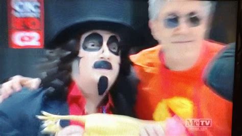 Svengoolie Visits Chicago Comic And Entertainment Expo Youtube