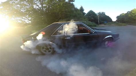 Girl Doing A Burnout For The First Time Youtube