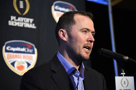 Oklahomas Lincoln Riley Says He Wont Take Nfl Job In 2019 What It