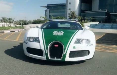 Luxe A Dubai La Police Patrouille En Bugatti Veyron Made In Alsace