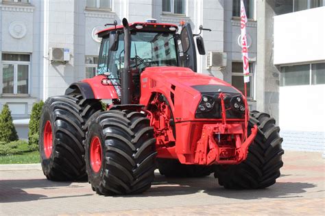 Einzigartig Belarus T150k Traktor Case Ih Raupen 250 Ps Fiat Motor