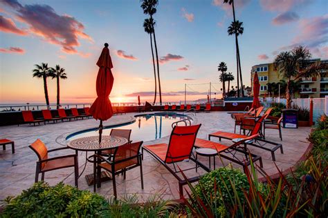 Sit Back And Watch The Sunset Seacrest Oceanfront Hotel In Pismo