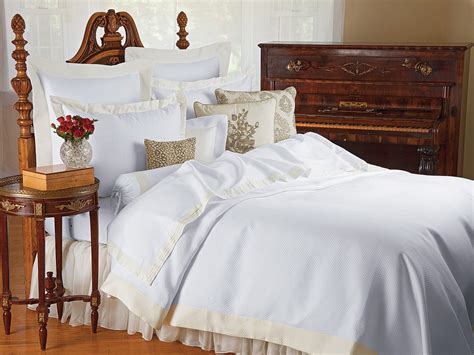 Almada Luxury Bedding Italian Bed Linens Schweitzer Linen
