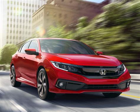 Новые купе и седан Honda Civic 2019 цена фото технические