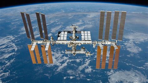 The International Space Station Is 20 And Going Strong Space Earthsky