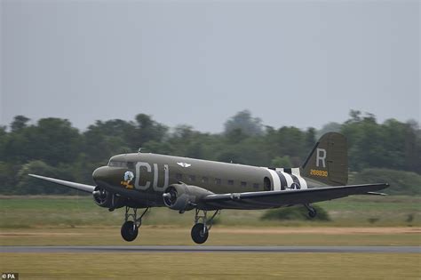 30 Dakotas Fly From Raf Duxford For 75th D Day Anniversary