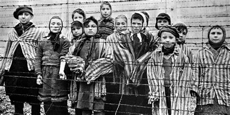 Survivants D Auschwitz Encore En Vie - De nouveaux objets ayant appartenu à des prisonniers découverts à