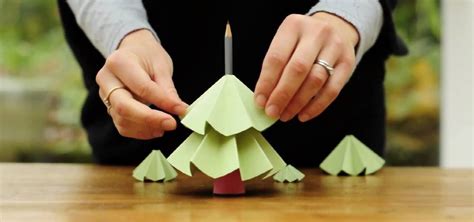 How To Make A Christmas Tree Out Of Recycled Paper
