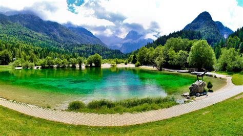 Pictures Slovenia Kranjska Gora Jasna Lake Nature 2400x1350