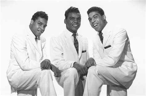 rudolph isley dead iconic member of the isley brothers was 84