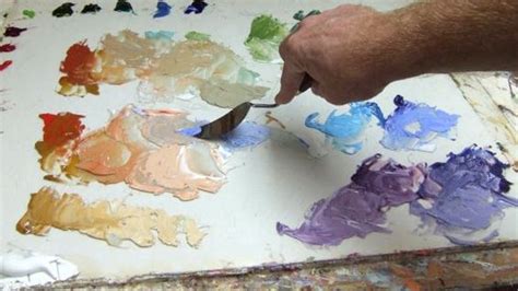 Mixing flesh tones for painting portraits video | Simple ... The value of the background and the grey tones for portrait power.