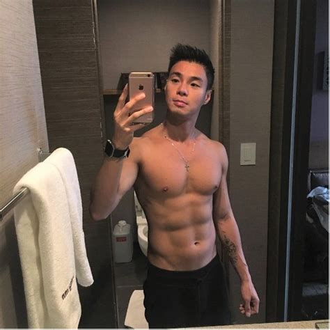 Hottest Gay Instagramer Selfie Thai Man The Gay Passport