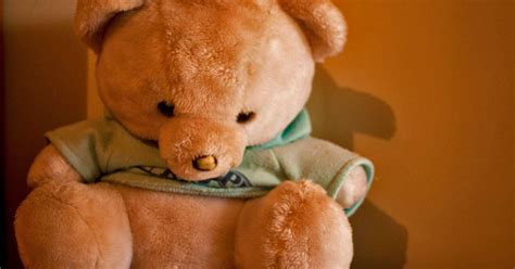 Do You Still Sleep With Your Teddy Bear Huffpost Uk