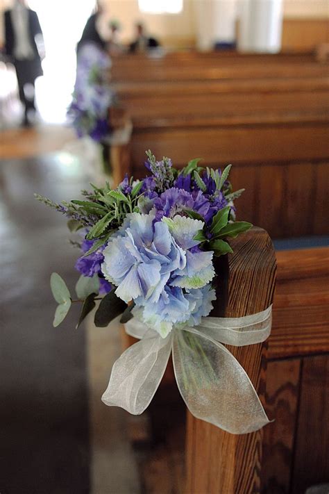 Church Pew Decorations Be Sure To Give Hydrangeas A Water Source As
