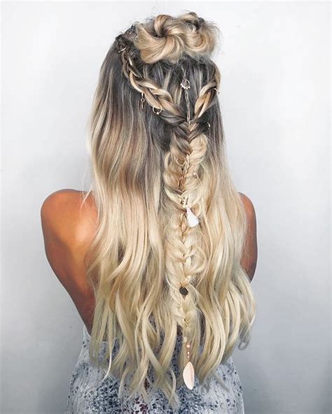 We Love A Good Festival Hairstyle Brittanybolek Bringing Us Some Serious Summer Vibes With