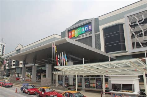 1.1 km von angsana johor bahru mall entfernt. 9 Best Shopping Malls in Johor Bahru for Muslim ...