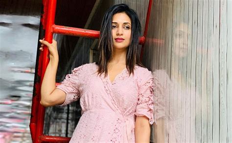 Yeh Hai Mohabbateins Divyanka Tripathi Looks Breezy In Her Latest Picture