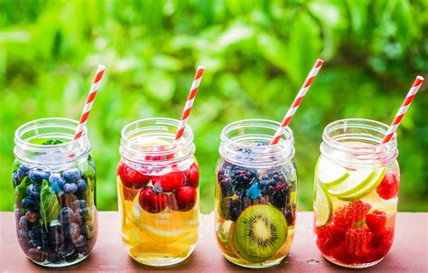 10 Delightful Fruit-Infused Waters To Try Right Now - Simplemost