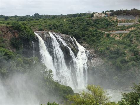 A Day Trip To Shivanasamudra And Talakadu Tripoto