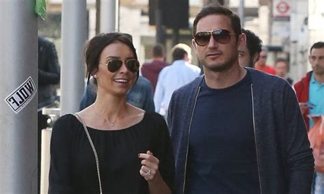 Frank Lampard Returns To Chelsea Manchester City Star Enjoys Stroll Down King S Road With