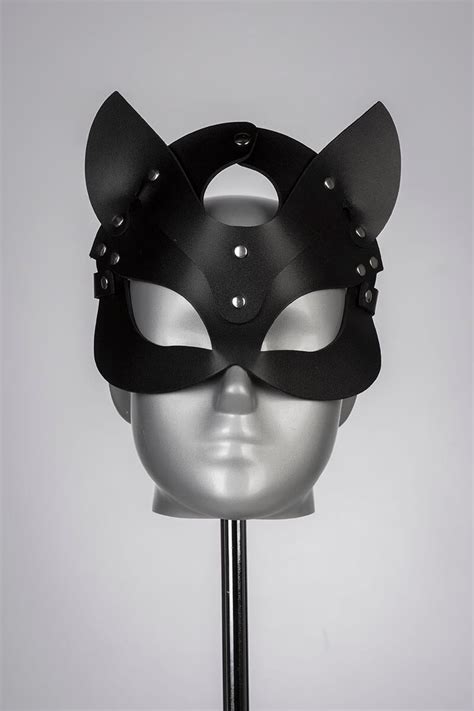 Sexy Masks Leather Catwoman Masks Voyeurx