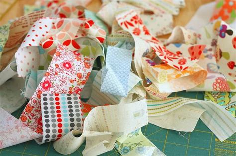 Gorgeous Mini Scrap Quilt Tutorial Scrap Quilts Fabric Scraps Quilt