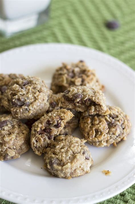 Enter your email to signup for the cooks.com recipe newsletter. Fully Loaded Oatmeal Cookies - Natural Sweet Recipes