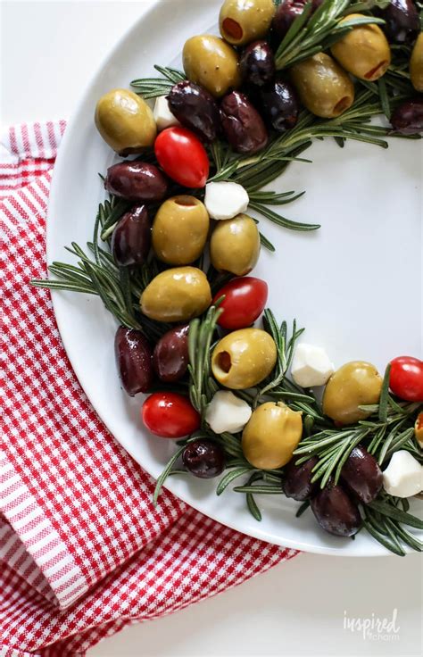 Olive Wreath Holiday Appetizer Easy Christmas Appetizer Recipe