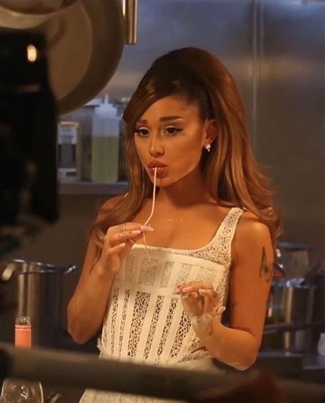 Aara On Twitter Ariana Grande As Dorito Chip Flavors A Thread 🧵