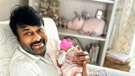 Chiranjeevi Birthday Ram Charan Shares Unseen Picture Of Father With