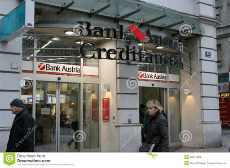24 h sie können ihr geld erhalten. Bank Austria Creditanstalt editorial stock image. Image of ...