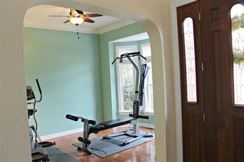 Find decorating ideas, diy projects and seasonal color palettes for all areas of your home so you can enjoy the cool weather and celebrate this colorful season. carolina on my mind: Home Gym: Royal Palm by Olympic