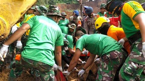 Breaking News Update Korban Meninggal Gempa Cianjur Rabu 271 Orang Bnpb Korban Hilang 40