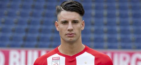 Player stats of dominik szoboszlai (rasenballsport leipzig) goals assists matches played all performance data. Lebukott Szoboszlai Dominik: mutatjuk a csodaszép ...